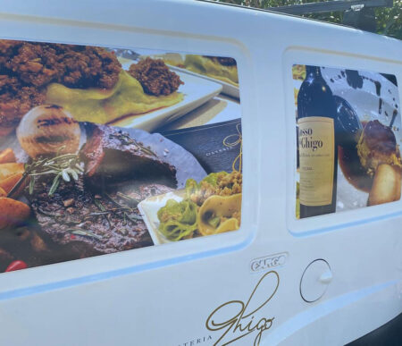 decorazione auto e mezzi aziendali Grosseto Agenzia Grafica Pubblicitaria - Vulcano Comunicazione Studio Grafico - Osteria Ghigo